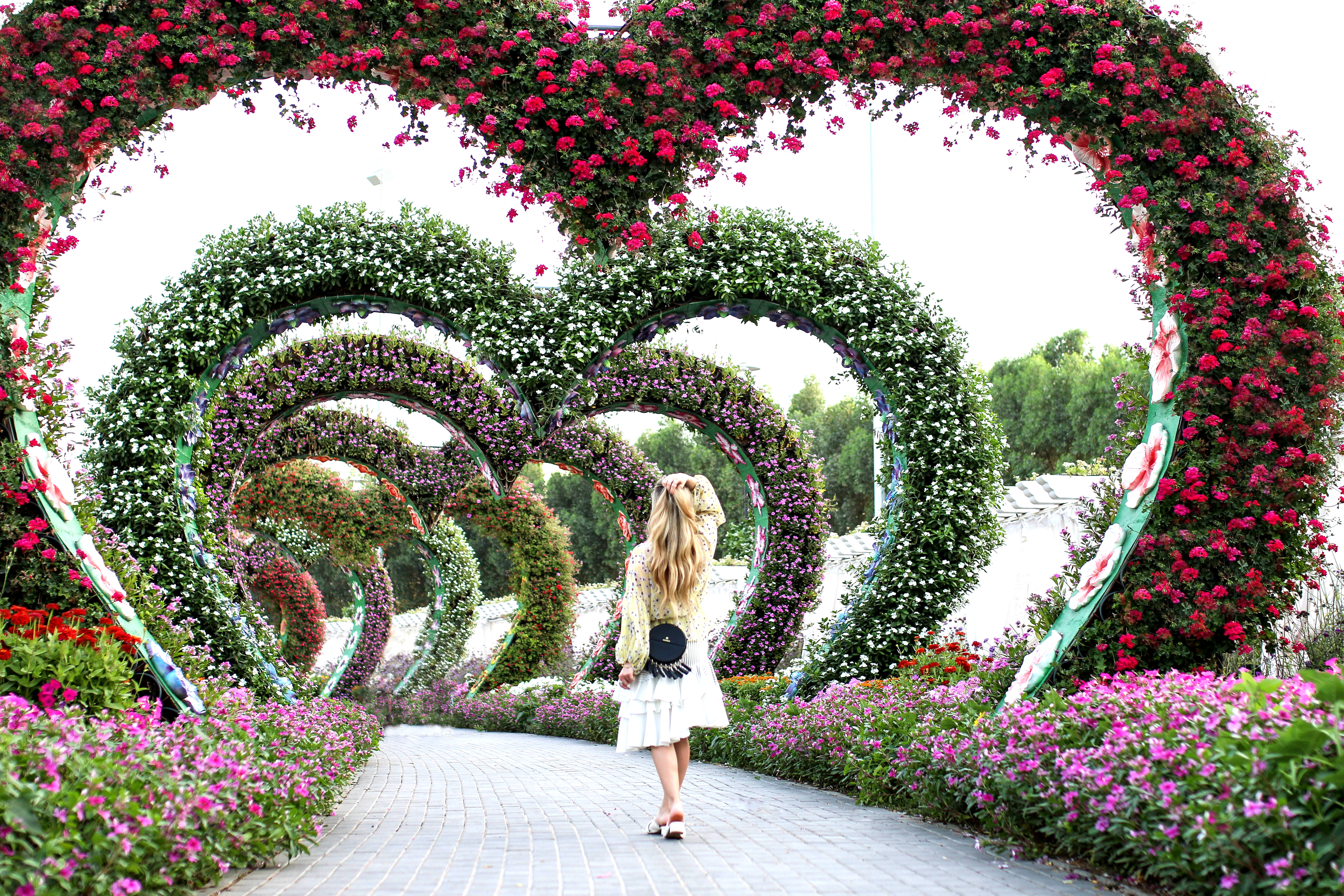 Flower Obsession At Miracle Garden Dubai Fashiontwinstinct By Su Chris